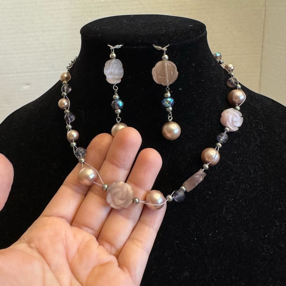 Cookie Lee Jewelry 2 PC SET Necklace & Earrings silver pink roses, pearls, beads